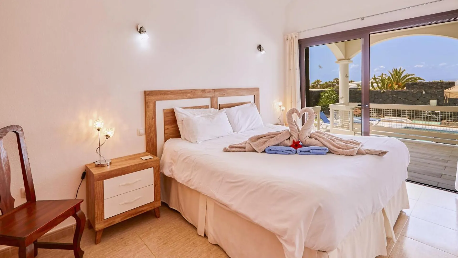 Villa Del Sol - Lh133 By Villas Now Ltd Playa Blanca  Playa Blanca (Lanzarote)