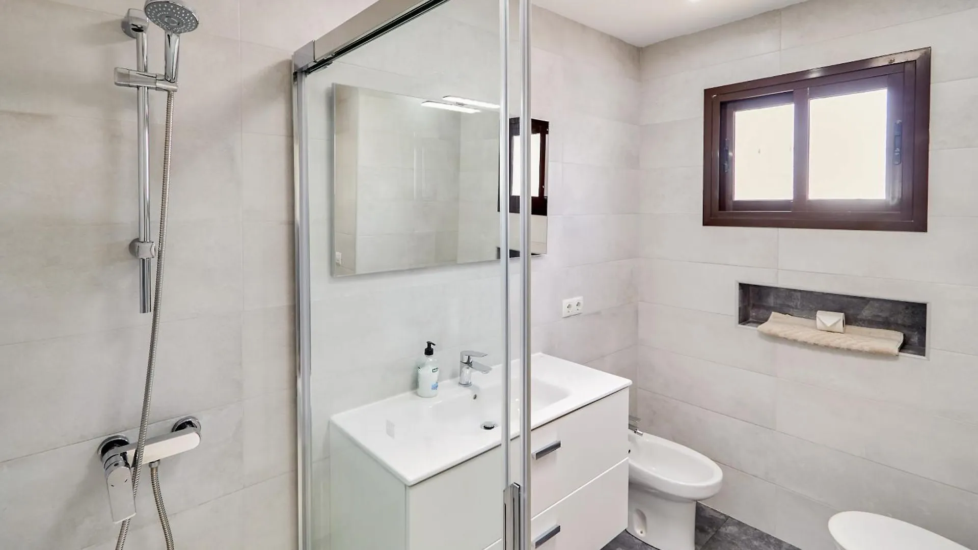 Villa Del Sol - Lh133 By Villas Now Ltd Playa Blanca