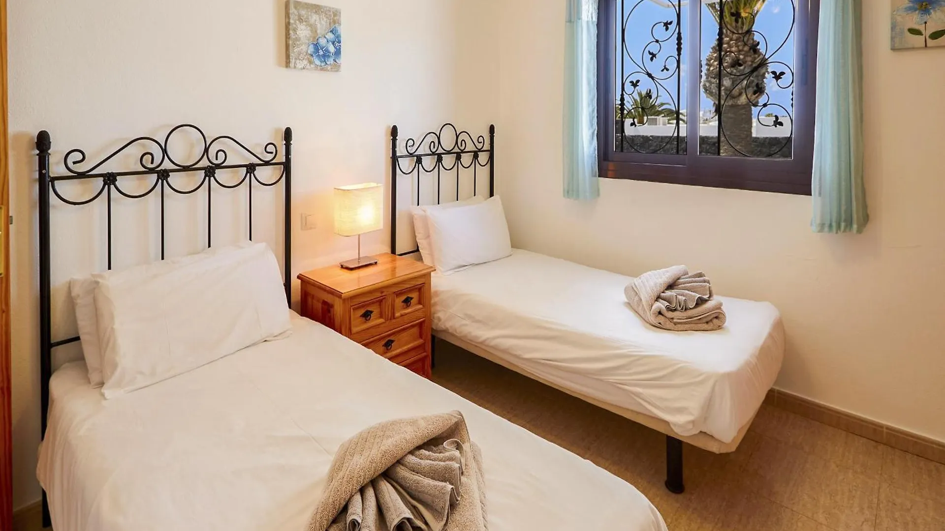 Villa Del Sol - Lh133 By Villas Now Ltd Playa Blanca